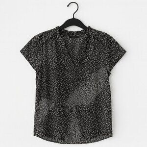 Floral Black & White Women’s Top | Size 1X | Mod Lusive | 100% Polyester